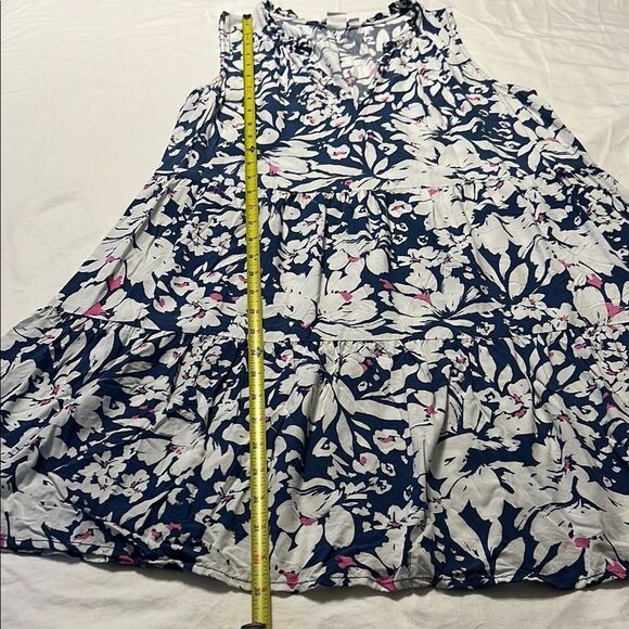 GAP Navy and White Floral Dress. Small - Picture 5 of 6